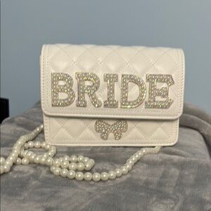 Elegant Cream Bride Bag
